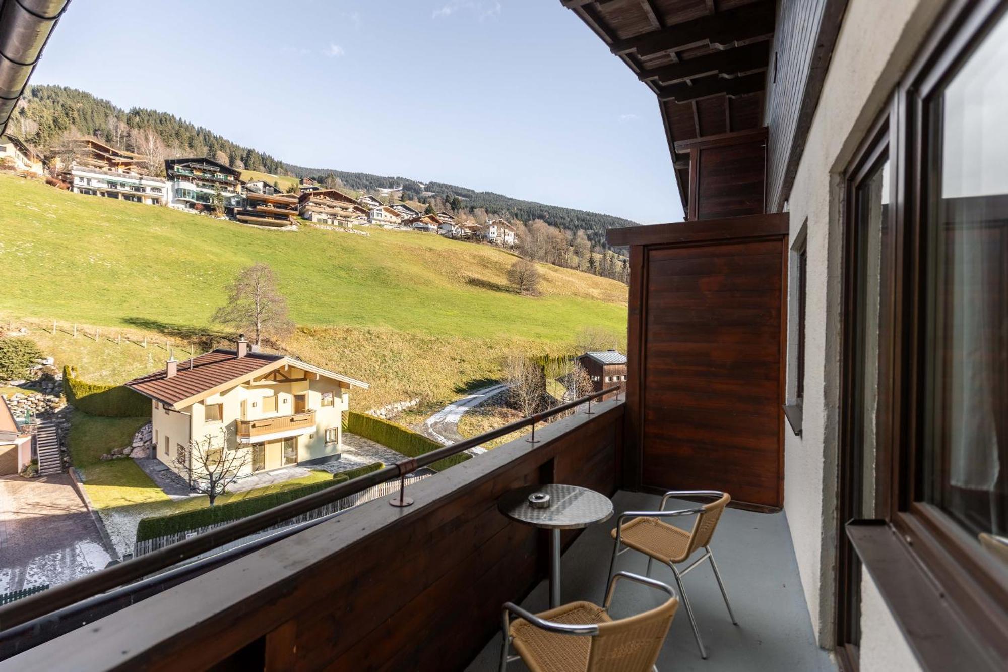 Appartement Ski & Bike Saalbach-Hinterglemm Zewnętrze zdjęcie
